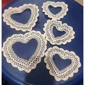 5 heart shaped crochet 3D starched picture frame shabby chic decor grannycore